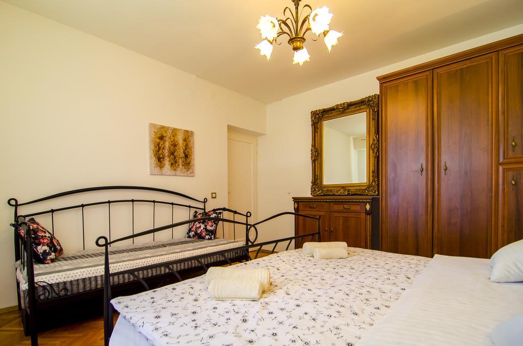 Turkish Tower Apartment Split Bagian luar foto