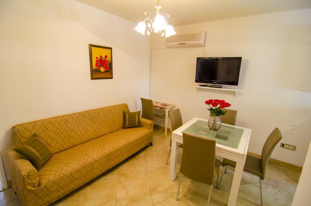 Turkish Tower Apartment Split Bagian luar foto